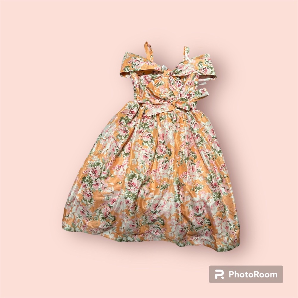 Pink floral dress for girls